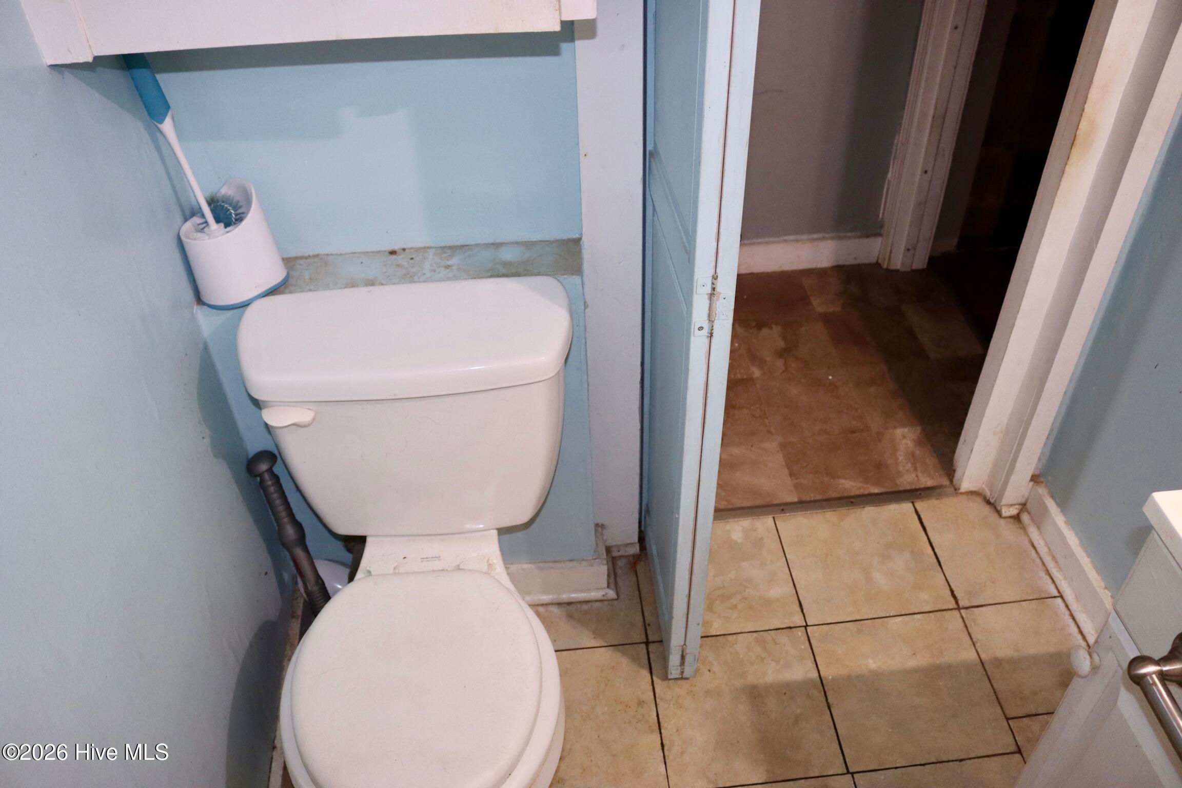 2078 Blue Creek Road Jacksonville, NC 28540 - Photo 36 of 48 Bathroom