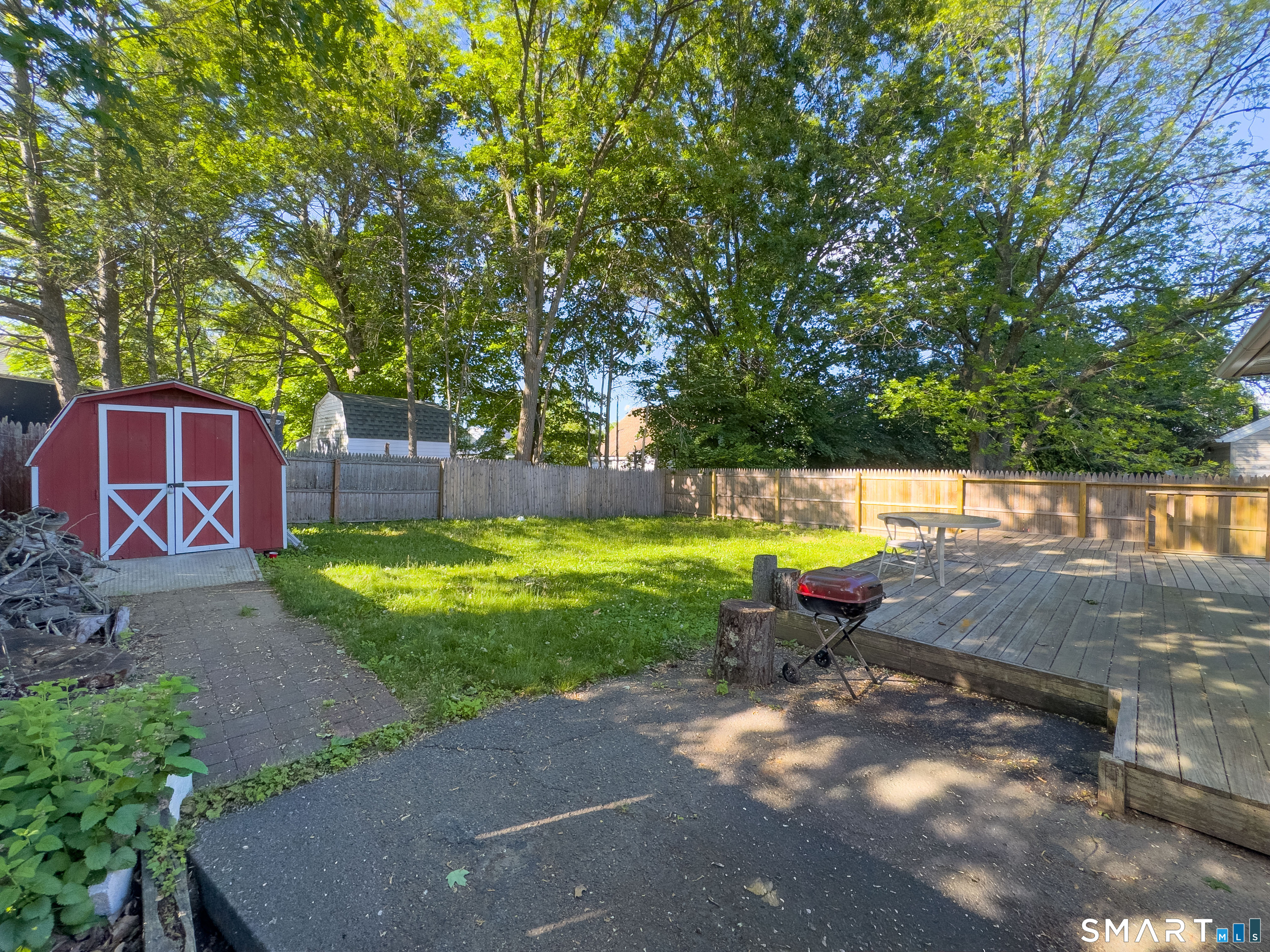 90 Seymour Street Waterbury, CT 06708 - Photo 24 of 28