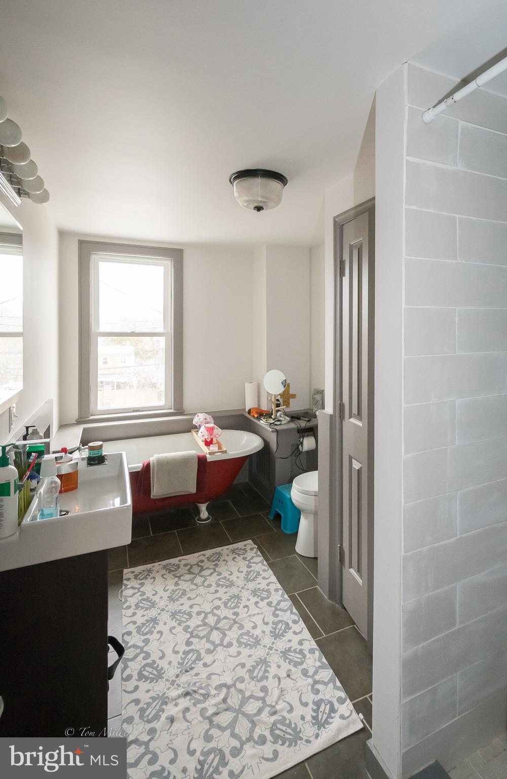 3527 Keswick Road Baltimore, MD 21211 - Photo 6 of 21 Bath