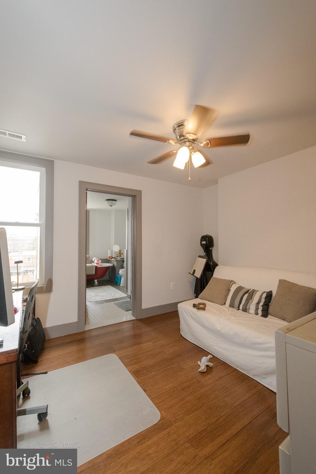 3527 Keswick Road Baltimore, MD 21211 - Photo 10 of 21 Bedroom