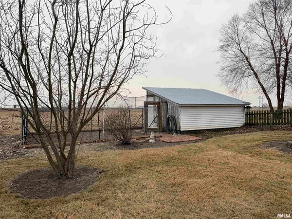 $309,000 | 7610-700 700 E Street, Neponset, IL 61345