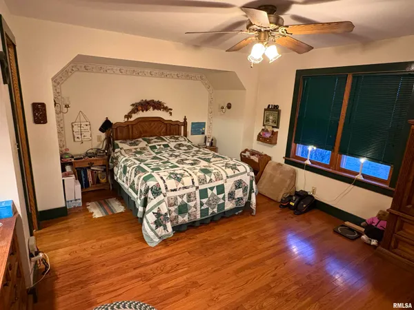 $309,000 | 7610-700 700 E Street, Neponset, IL 61345
