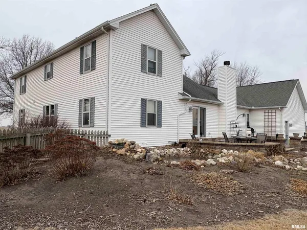 $309,000 | 7610-700 700 E Street, Neponset, IL 61345