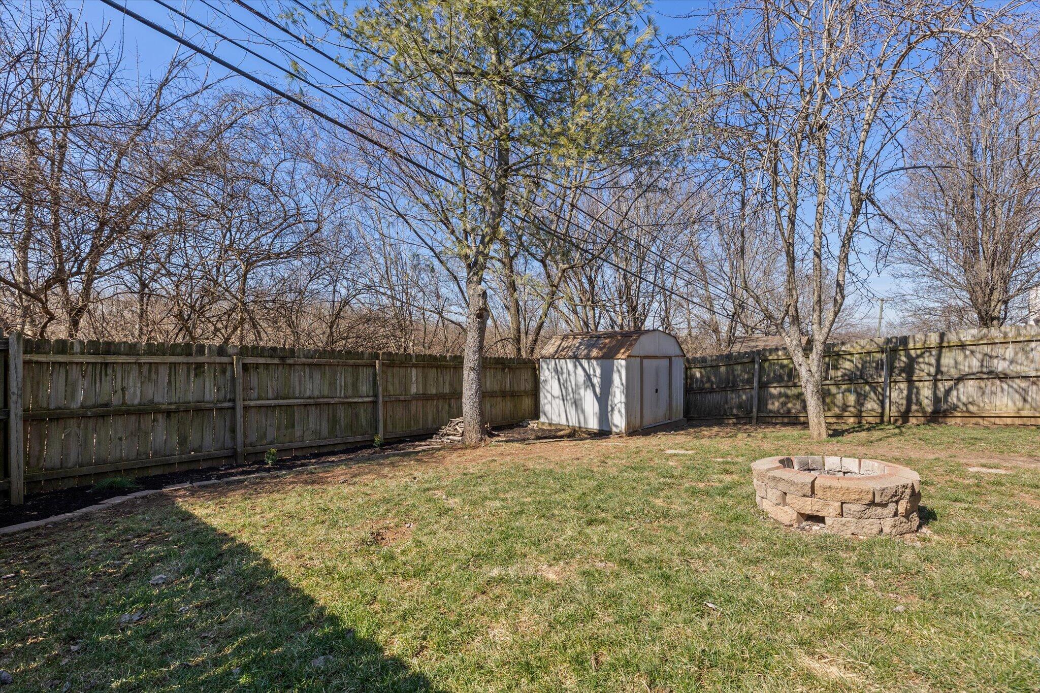2137 Shaker Run Road Lexington, KY 40509 - Photo 35 of 35 35-6M3A0284