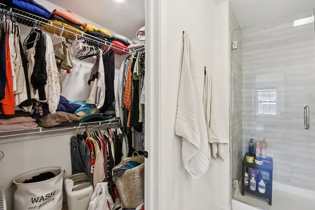 $399,900 | 9245 Harlowe Lane, Orland Park, IL 60462