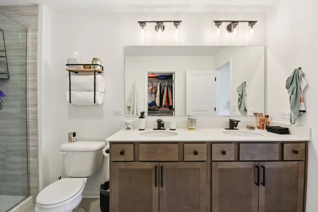 $399,900 | 9245 Harlowe Lane, Orland Park, IL 60462