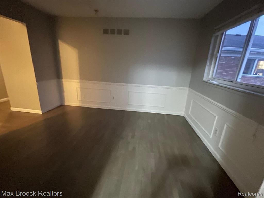 801 West Long Lake Road, Unit 7 Bloomfield Hills, MI 48302 - Photo 8 of 14