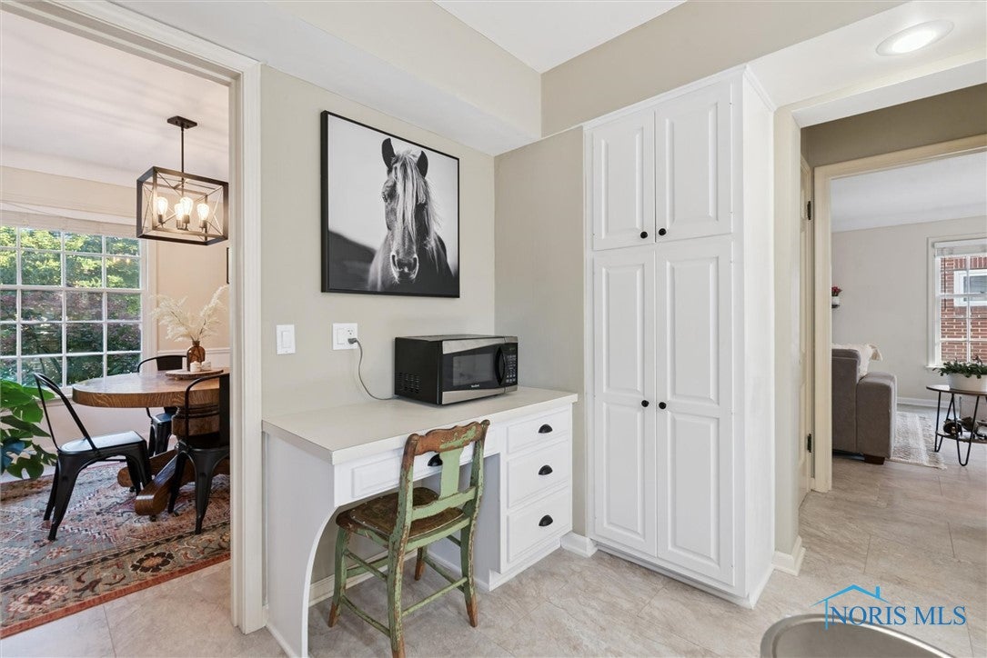 4211 Elmhurst Road Toledo, OH 43613 - Photo 11 of 46 Gallery Image 11