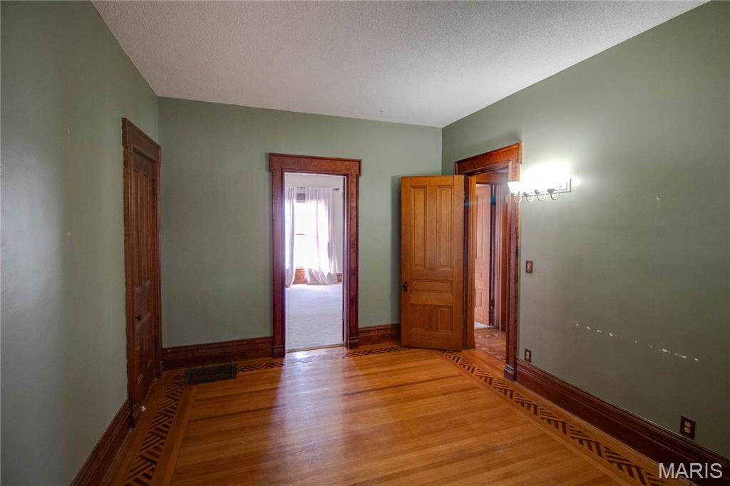 351 South Main Carrollton, IL 62016 - Photo 14 of 55