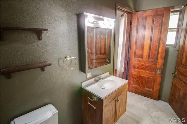 $200,000 | 351 South Main, Carrollton, IL 62016