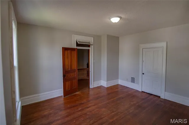 $200,000 | 351 South Main, Carrollton, IL 62016