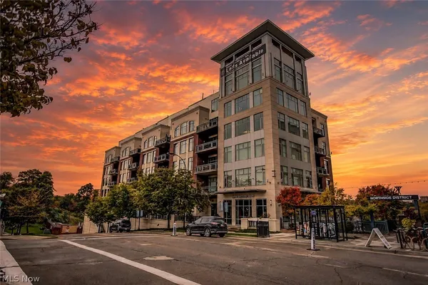 $724,500 | 21 Furnace Street, Unit 805, Akron, OH 44308