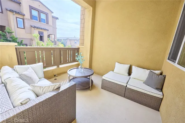 $739,999 | 1128 Via Lucero, Oceanside, CA 92056