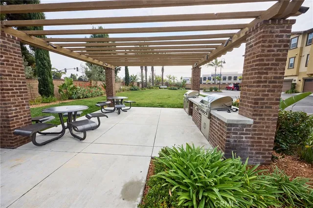 $739,999 | 1128 Via Lucero, Oceanside, CA 92056