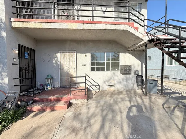 $2,000 | 707 Harding Avenue, Los Angeles, CA 90022