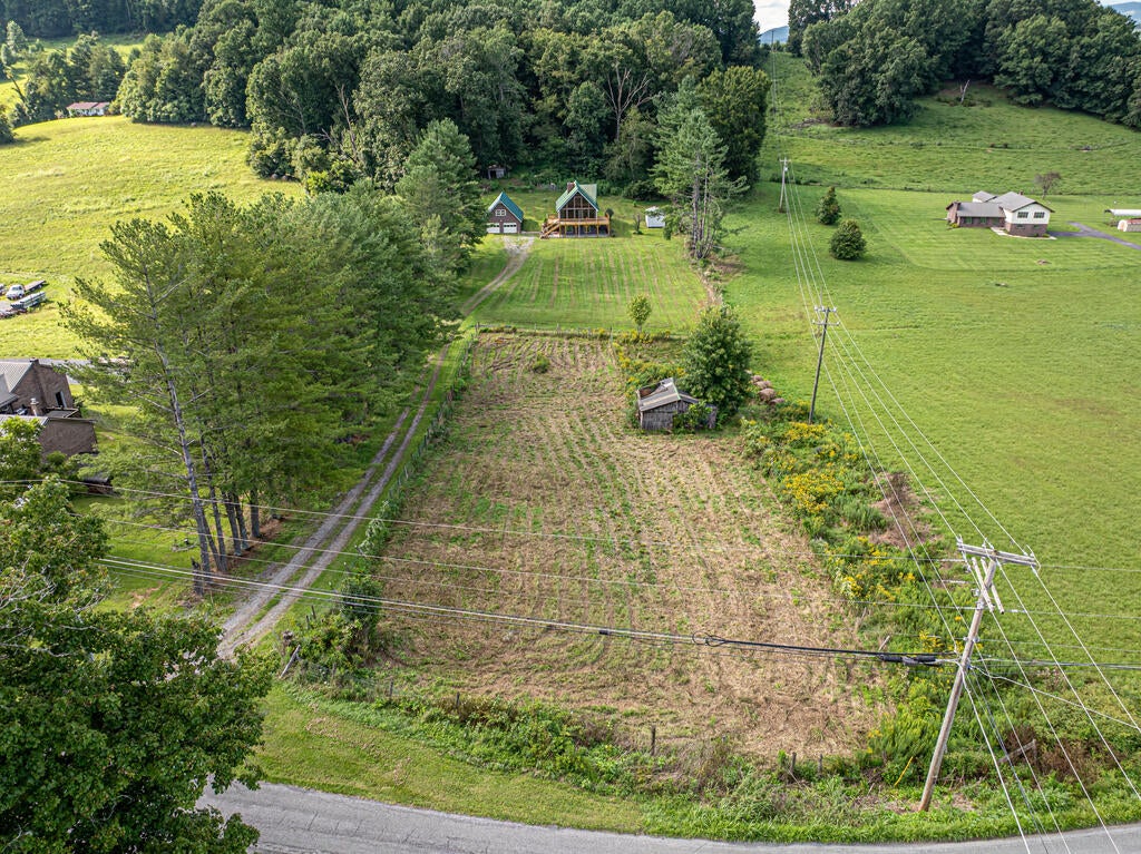28271 Robindale Road Meadowview, VA 24361 - Photo 58 of 61 Gallery Image 58
