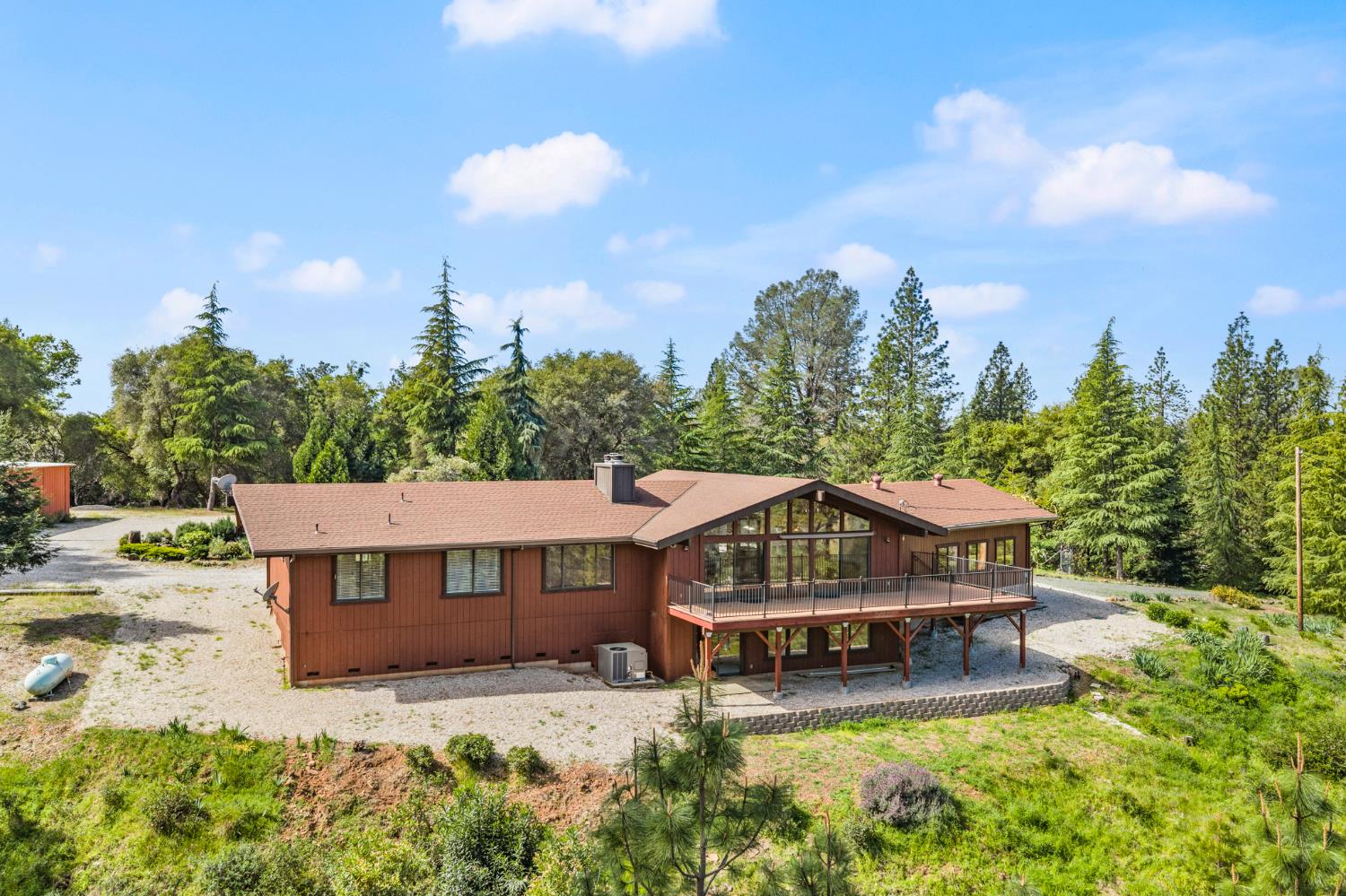 24717 Rodeo Flat Road Auburn, CA 95602 - Photo 2 of 84