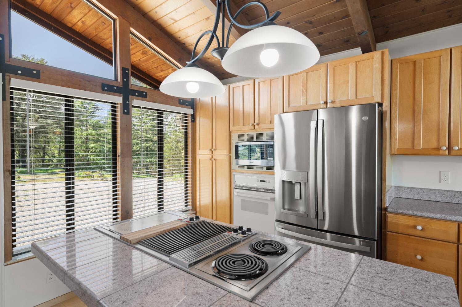 24717 Rodeo Flat Road Auburn, CA 95602 - Photo 23 of 84