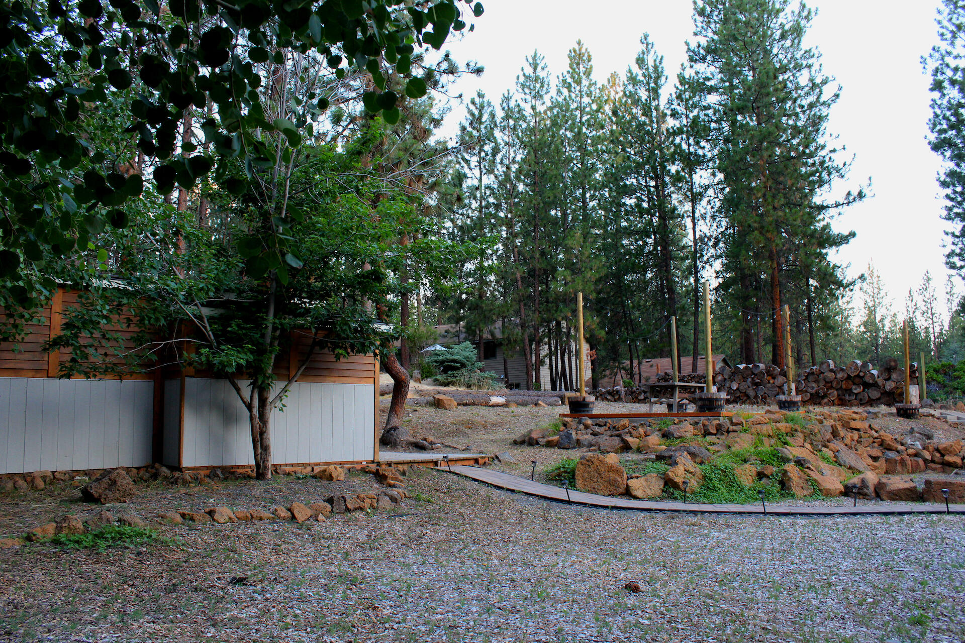 60141 Agate Road Bend, OR 97702 - Photo 25 of 34 IMG_3589