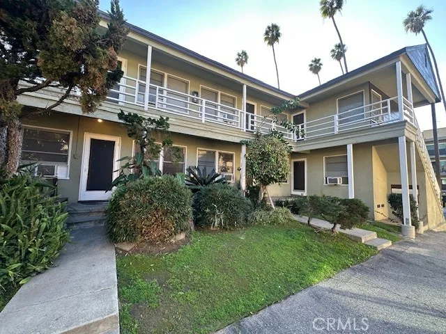 $1,725 | 970 Elden Avenue, Unit 6, Los Angeles, CA 90006