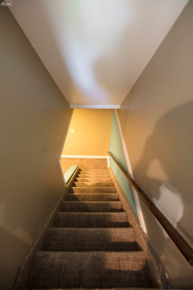 3189 Old Farm Road Flint, MI 48507 - Photo 47 of 58 21369418-46.JPG