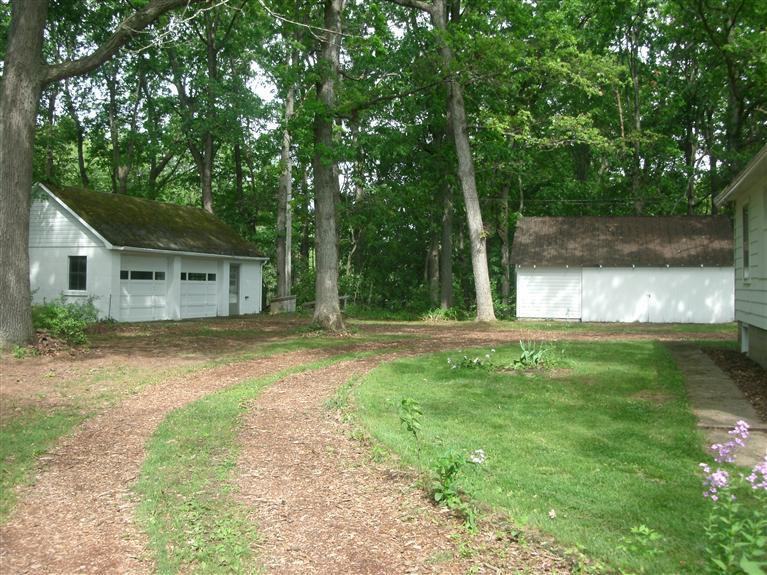 3889 Valentine Road Whitmore Lake, MI 48189 - Photo 27 of 34 Photo 27