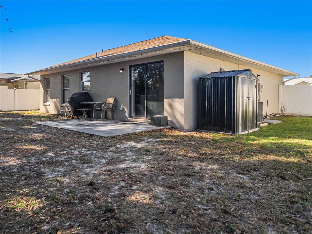 117 Pansy Court Kissimmee, FL 34743 - Photo 38 of 40