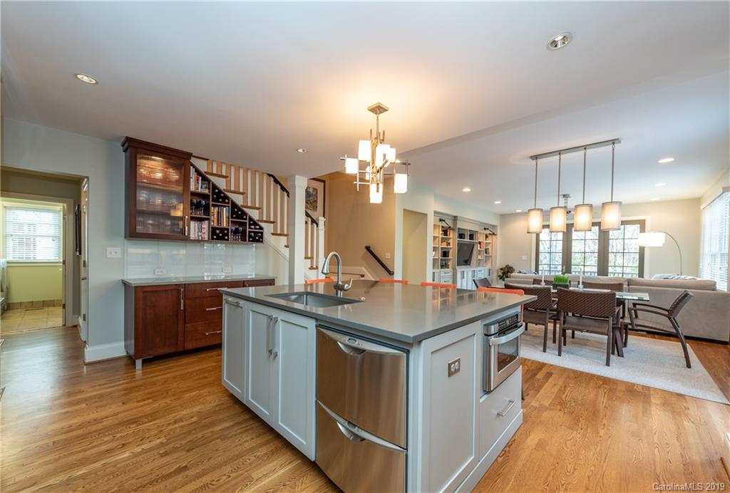 1429 Lilac Road Charlotte, NC 28209 - Photo 11 of 32