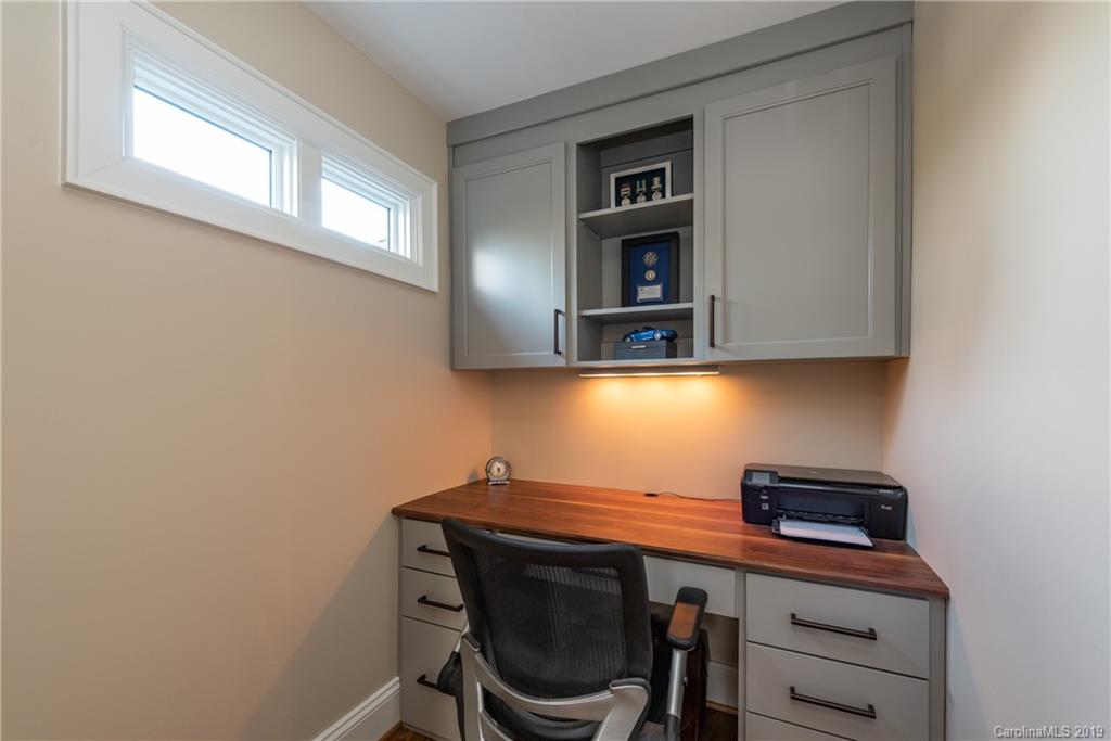 1429 Lilac Road Charlotte, NC 28209 - Photo 21 of 32