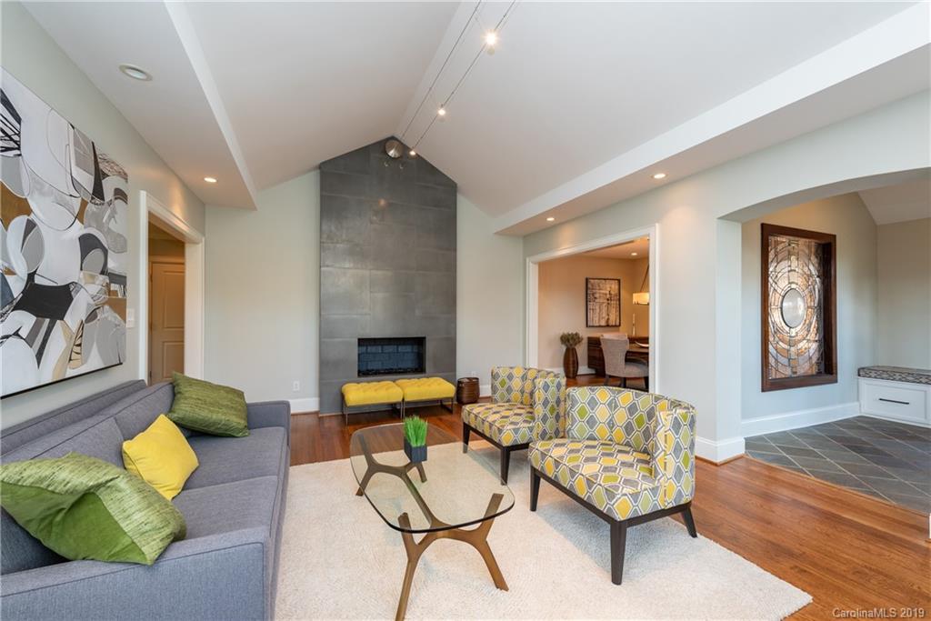 1429 Lilac Road Charlotte, NC 28209 - Photo 4 of 32