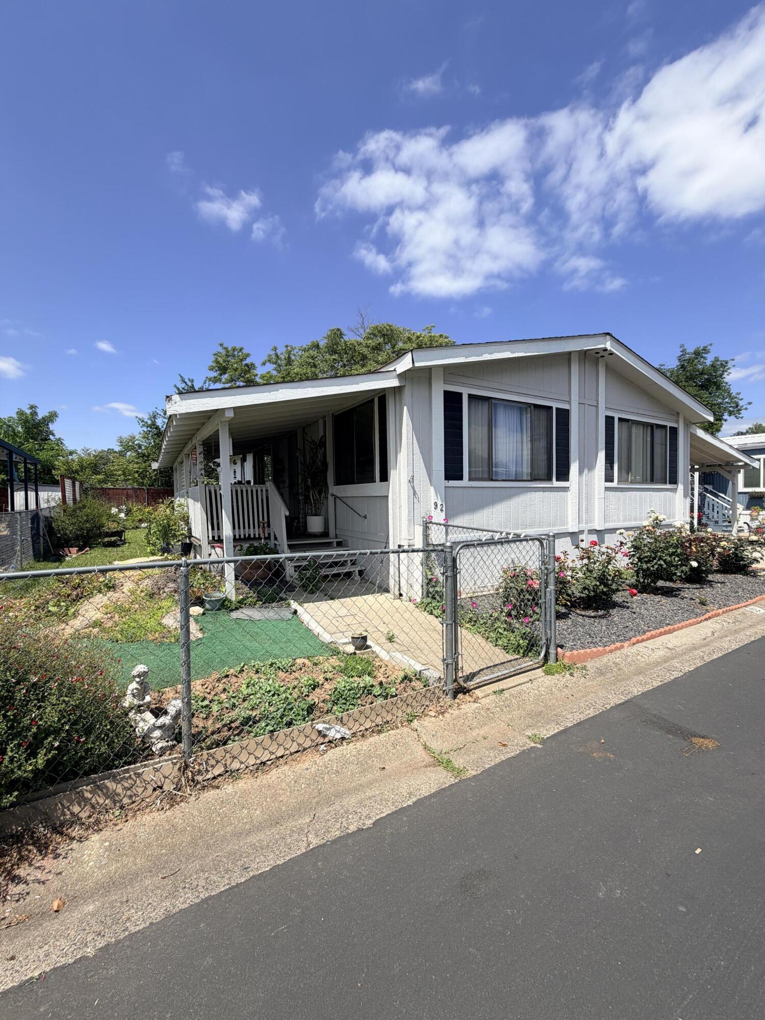 19964 Riverside Avenue, Unit SPC 92 Anderson, CA 96007 - Photo 2 of 19 IMG_0693