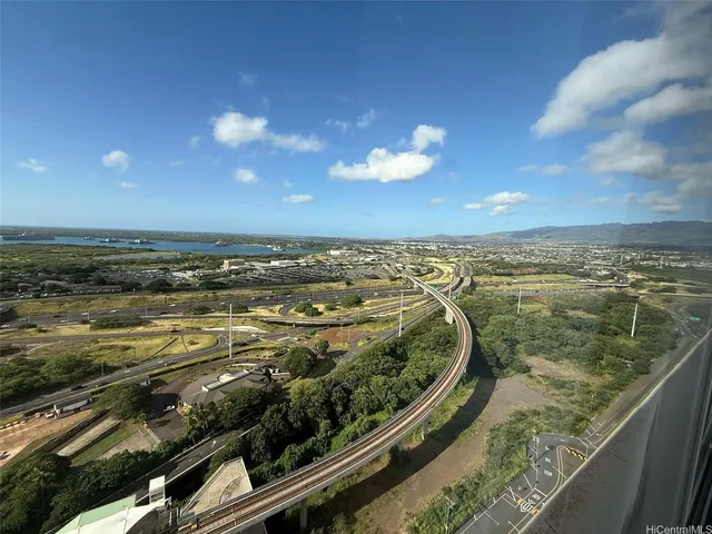 $325,000 | 1060 Kamehameha Highway, Unit 3303A, Pearl City, HI 96782