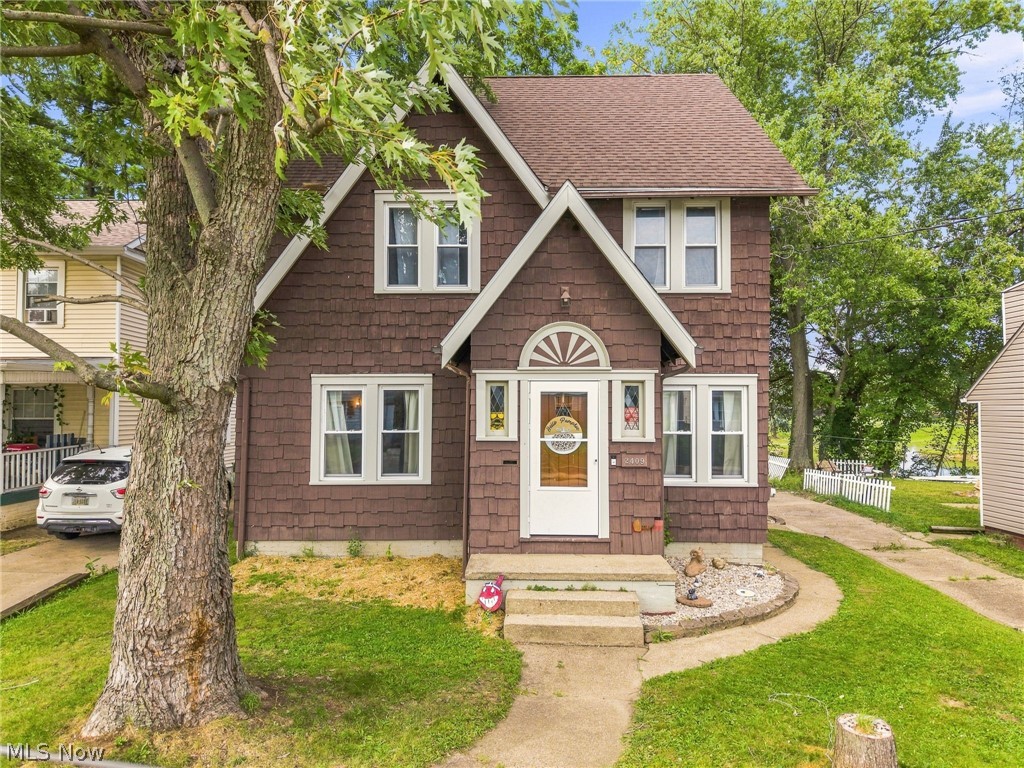 2409 Lake Rd Boulevard Northwest Canton, OH 44708 - Photo 1 of 26 Gallery Image 1