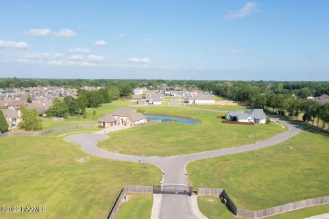 $140,000 | 111 Pondside Drive, Lafayette, LA 70503