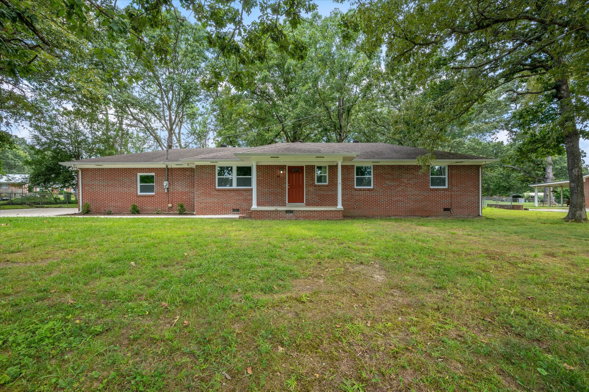 802 Lowry Street Manchester, TN 37355 - Photo 1 of 22