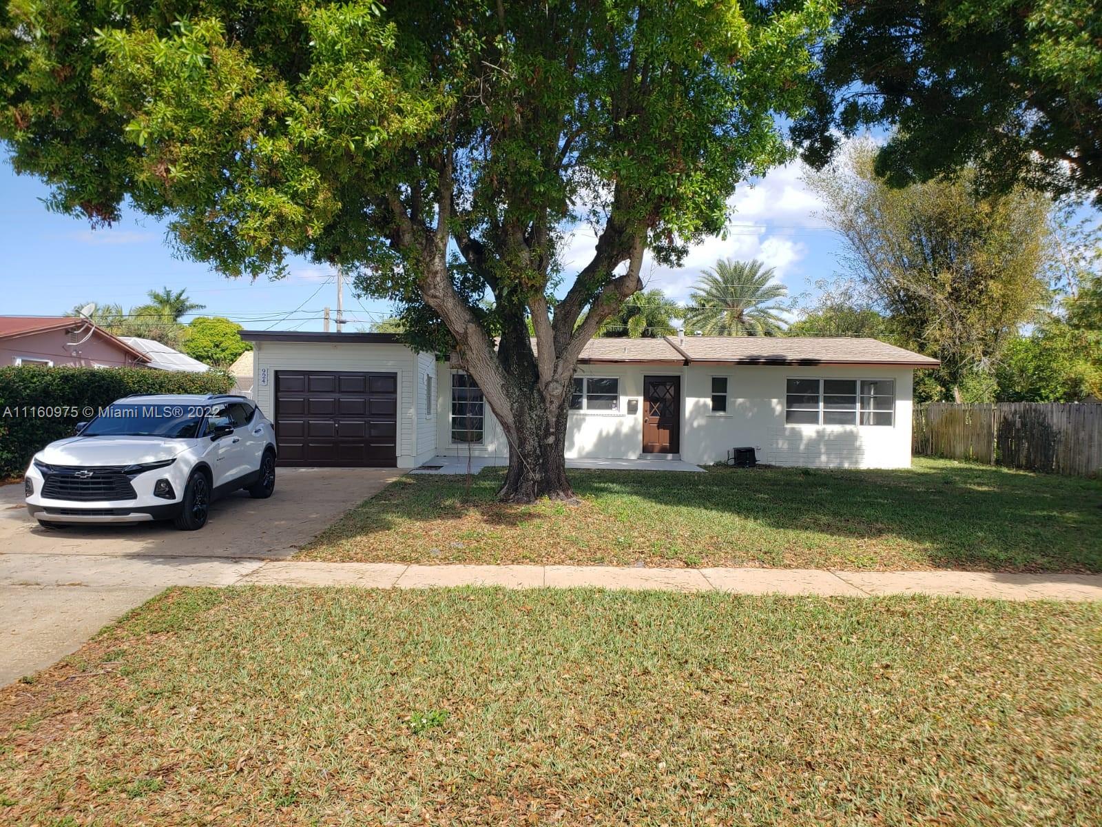 924 Firetree Road North Palm Beach, FL 33408 - Photo 3 of 8 Gallery Image 3