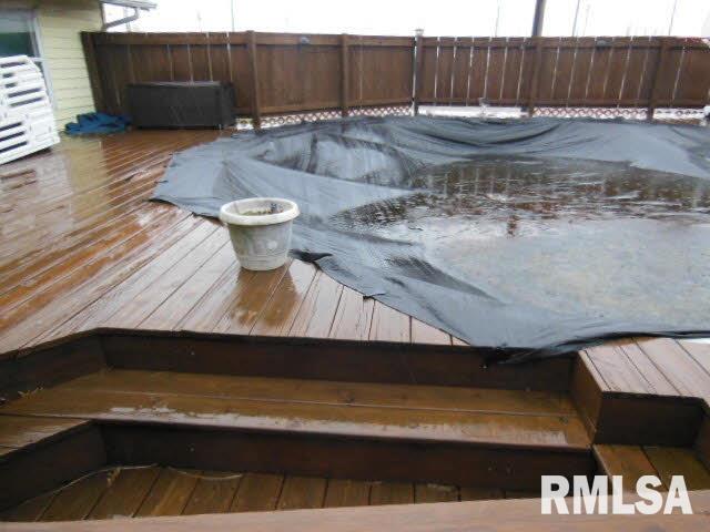 612 E Field Flora, IL 62839 - Photo 14 of 36 Gallery Image 14