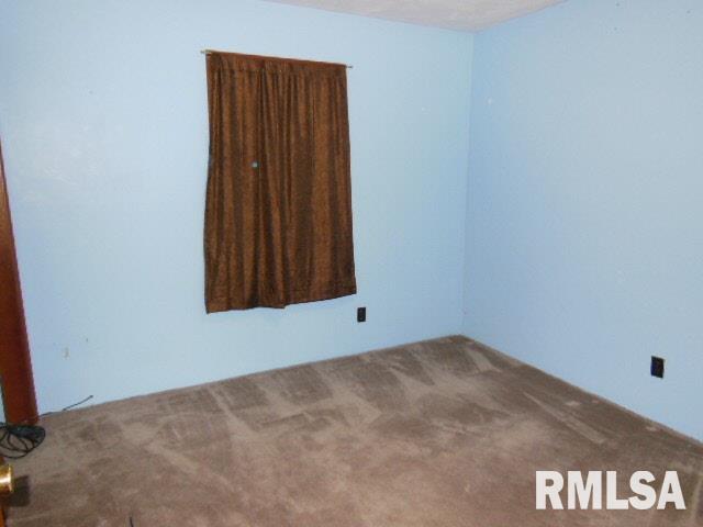 612 E Field Flora, IL 62839 - Photo 25 of 36 Gallery Image 25