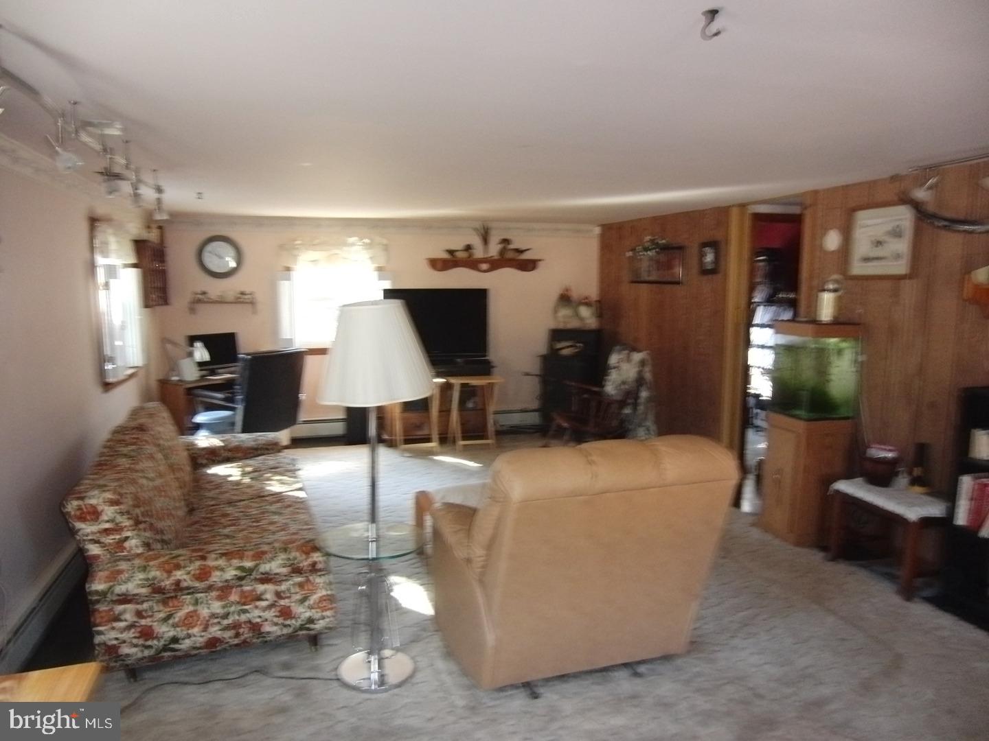3239 Old School Road Pennsburg, PA 18073 - Photo 9 of 22 Gallery Image 9