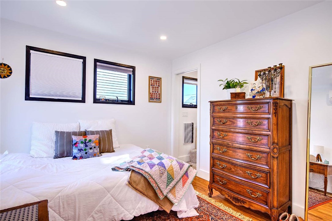 37 Ring Street Providence, RI 02909 - Photo 20 of 28 Bedroom 2