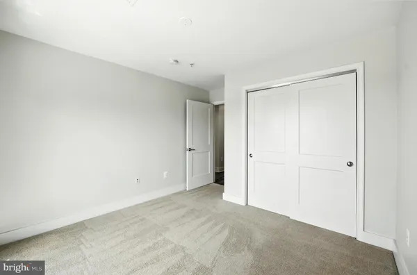 $2,195 | 19510 Village Walk, Unit 2205, Montgomery Village, MD 20886