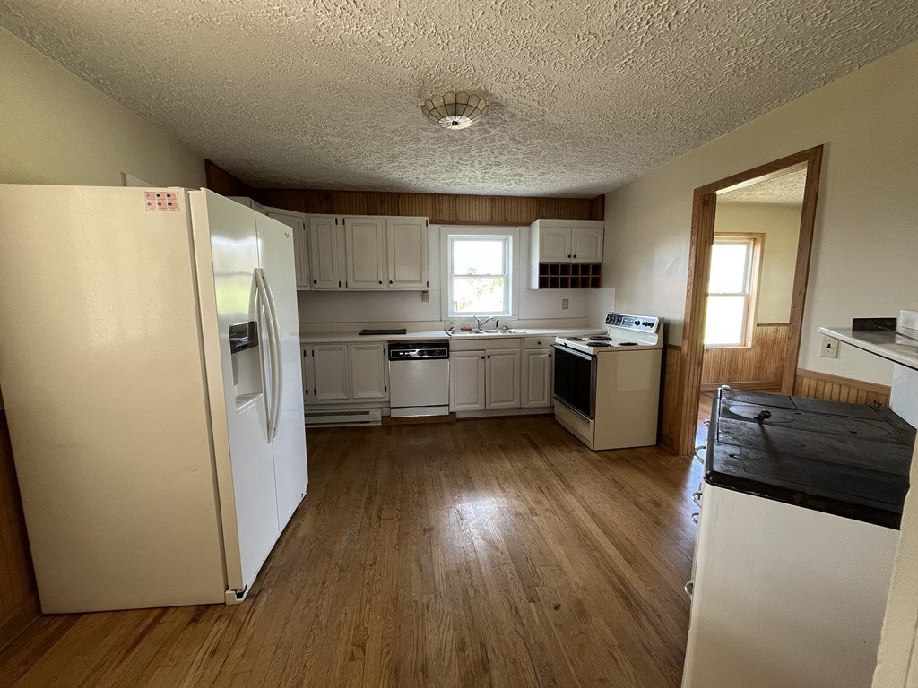 586 Deer Ridge Road Hillsville, VA 24343 - Photo 22 of 34 Gallery Image 22