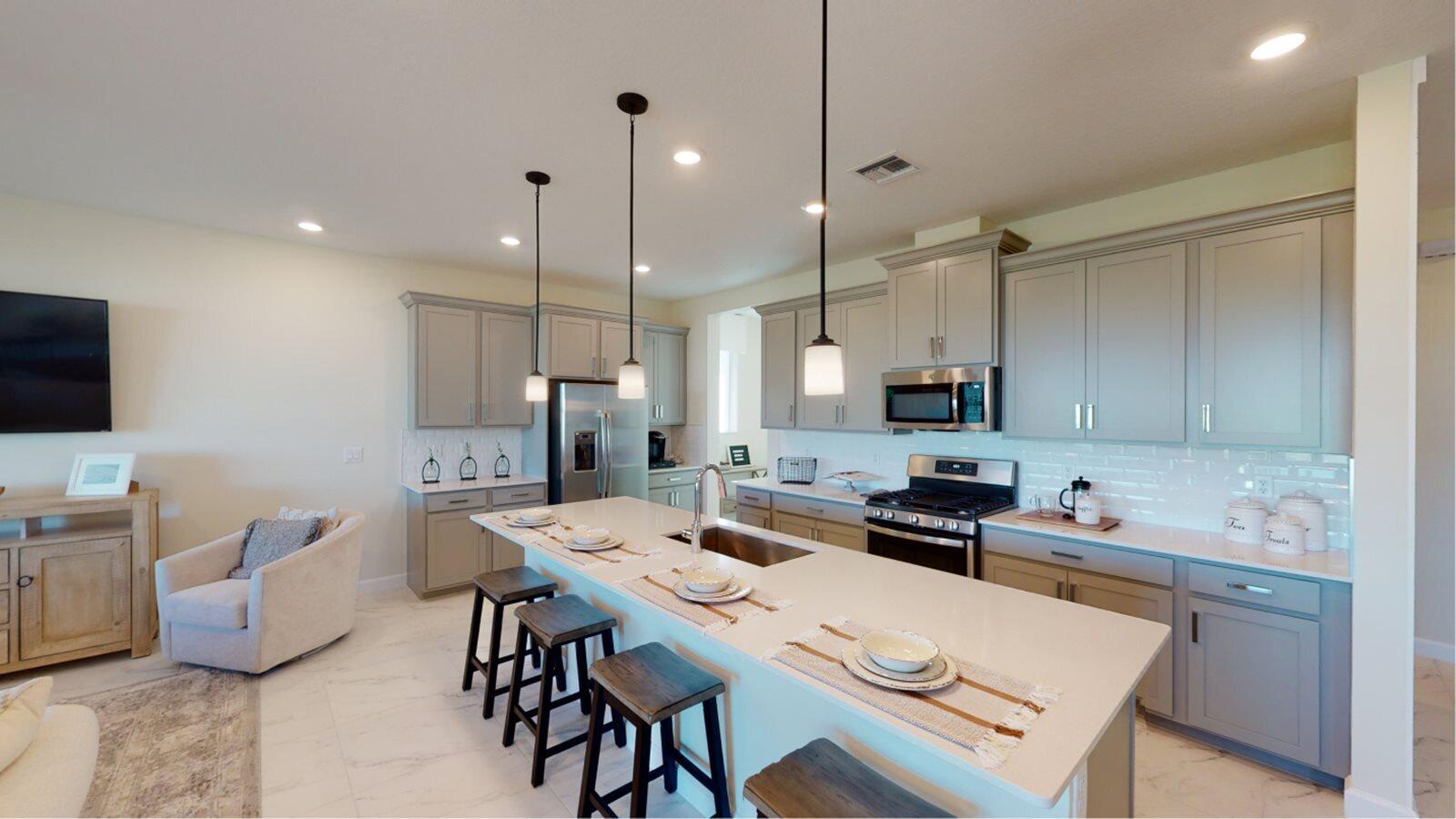 2007 Fuchsia Place Palm Bay, FL 32907 - Photo 2 of 17 Kitchen