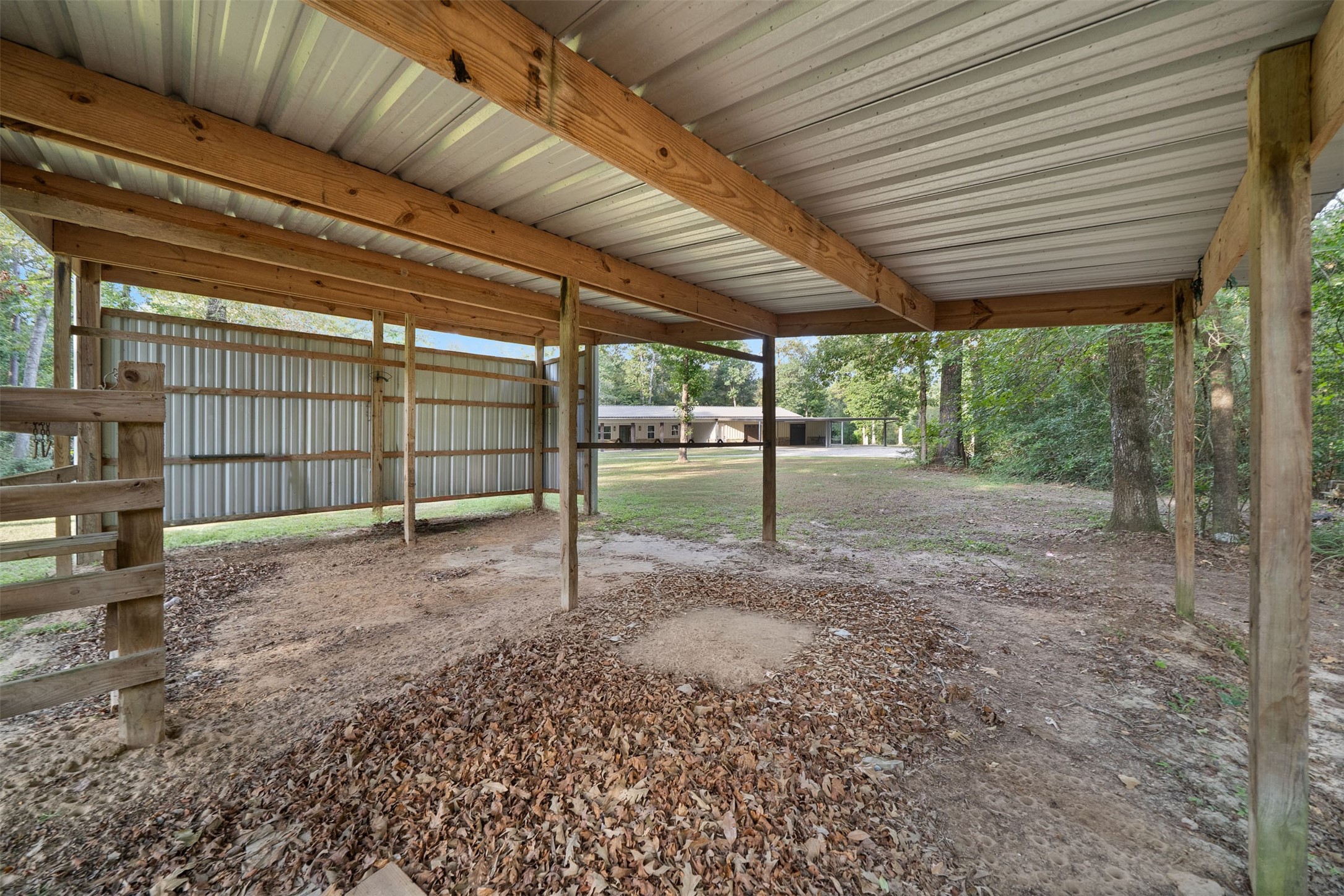 6970 Longmire Road Conroe, TX 77304 - Photo 24 of 48 Gallery Image 24