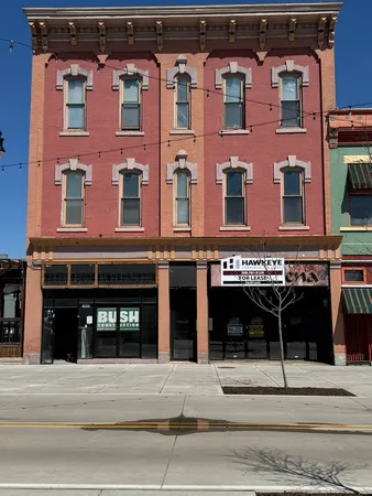 $900 | 1809 1/2 2nd Avenue, Unit 3, Moline, IL 61265