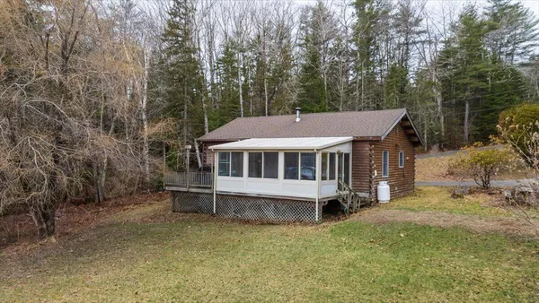 $395,000 | 11 Warren Lane, Boothbay Harbor, ME 04538