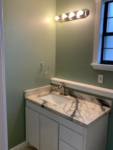 $2,395 | 41427 Larimore Lane, Canton, MI 48187