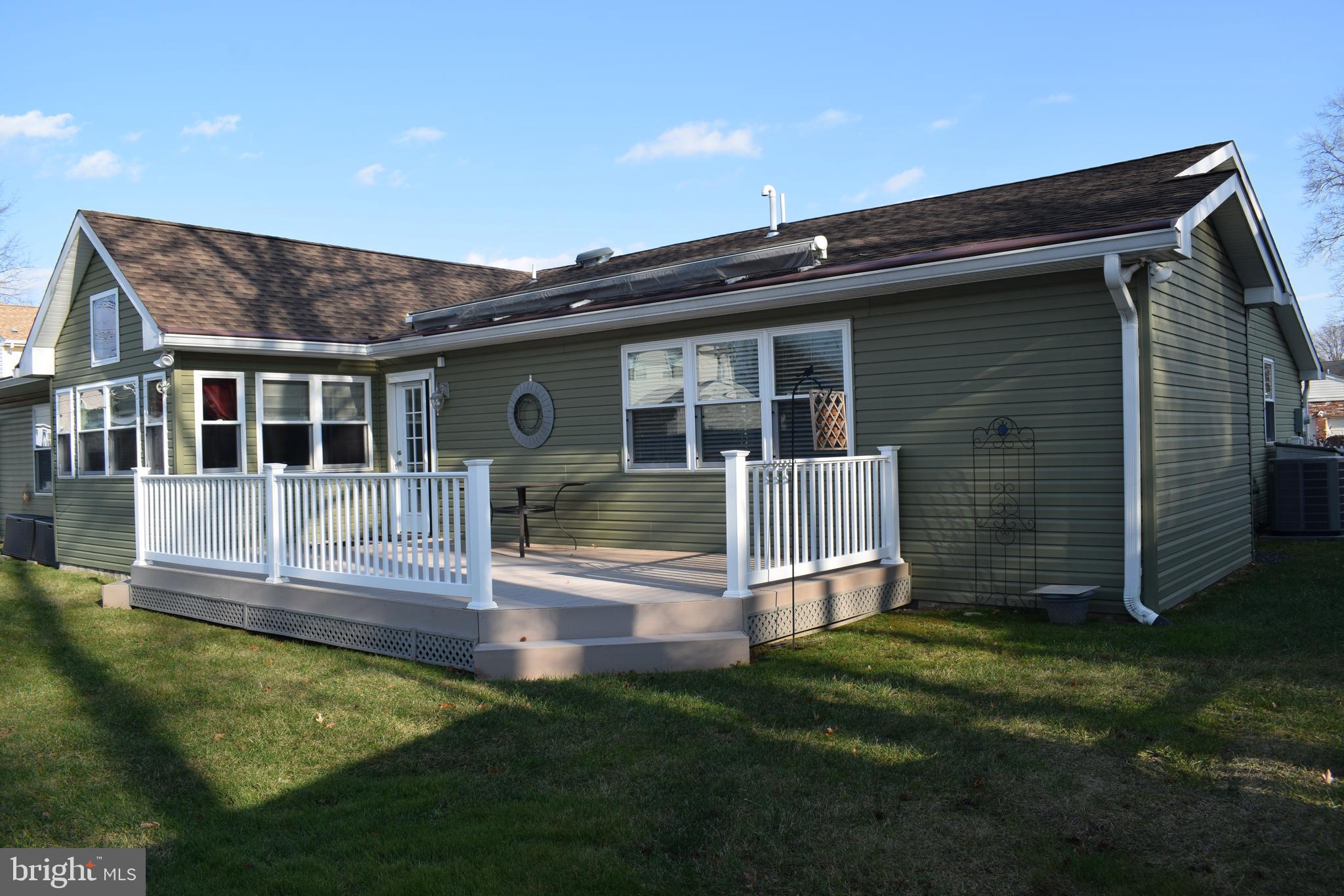503 Fairhurst Road Fairless Hills, PA 19030 - Photo 9 of 12 Great Deck with retractable awning