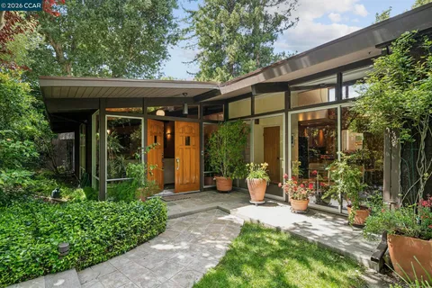 $3,500,000 | 200 Wayne Avenue, Alamo, CA 94507