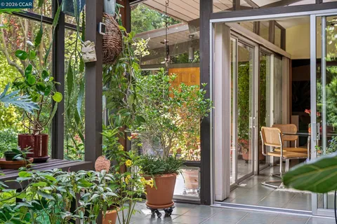 $3,500,000 | 200 Wayne Avenue, Alamo, CA 94507